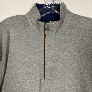 johnnie-O Emerson LARGE 1/4 Zip Gray button golf